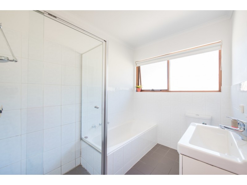 2/285 Morphett Road, Oaklands Park SA 5046