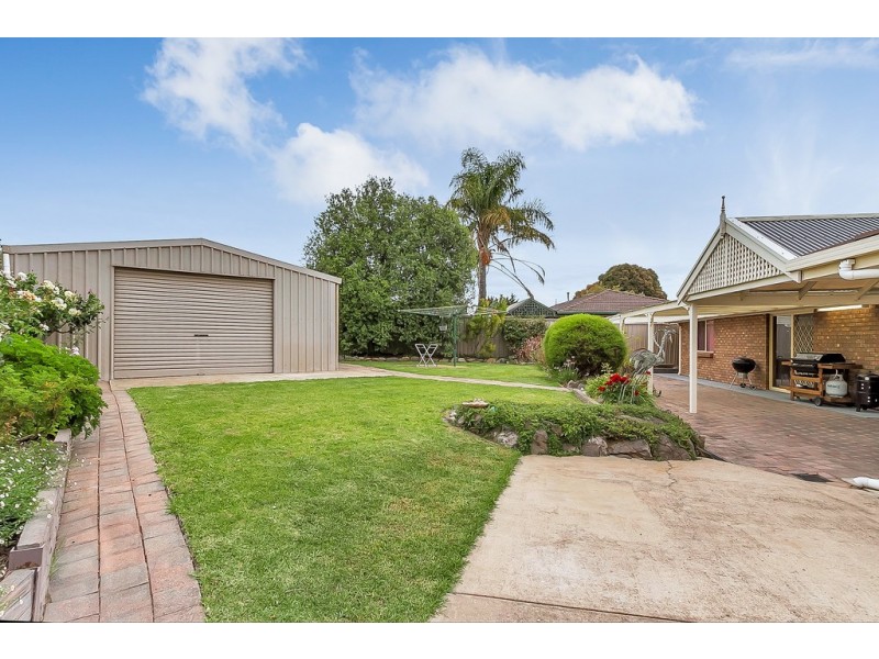 3 Explorer Court, Woodcroft SA 5162