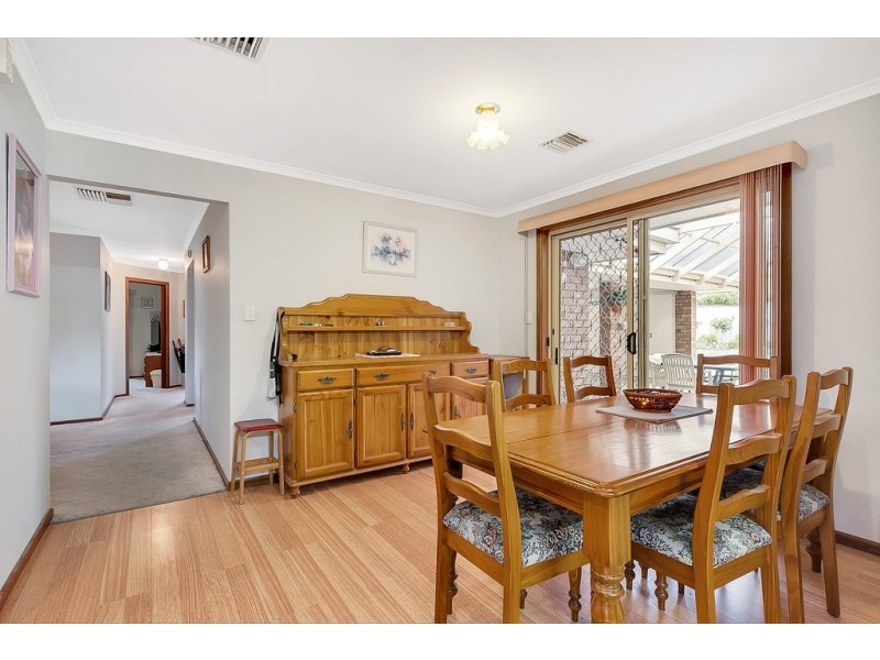 3 Explorer Court, Woodcroft SA 5162