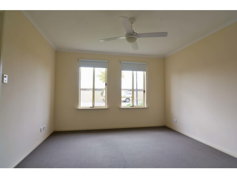 11 Trunnel Street, Seaford Meadows SA 5169