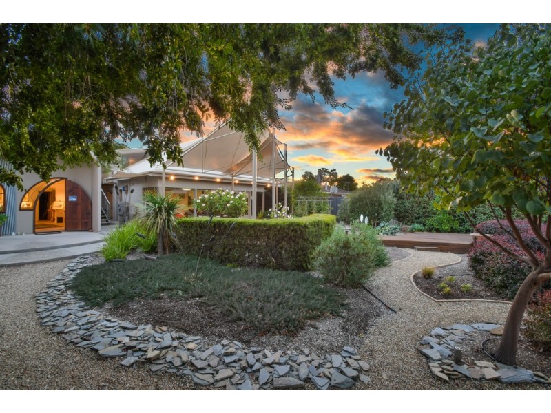 7 Semmens Road, Mclaren Vale SA 5171