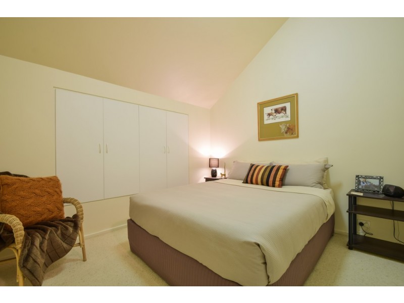 7 Semmens Road, Mclaren Vale SA 5171