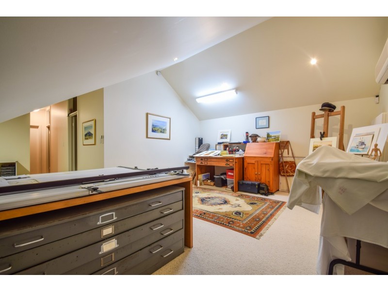 7 Semmens Road, Mclaren Vale SA 5171