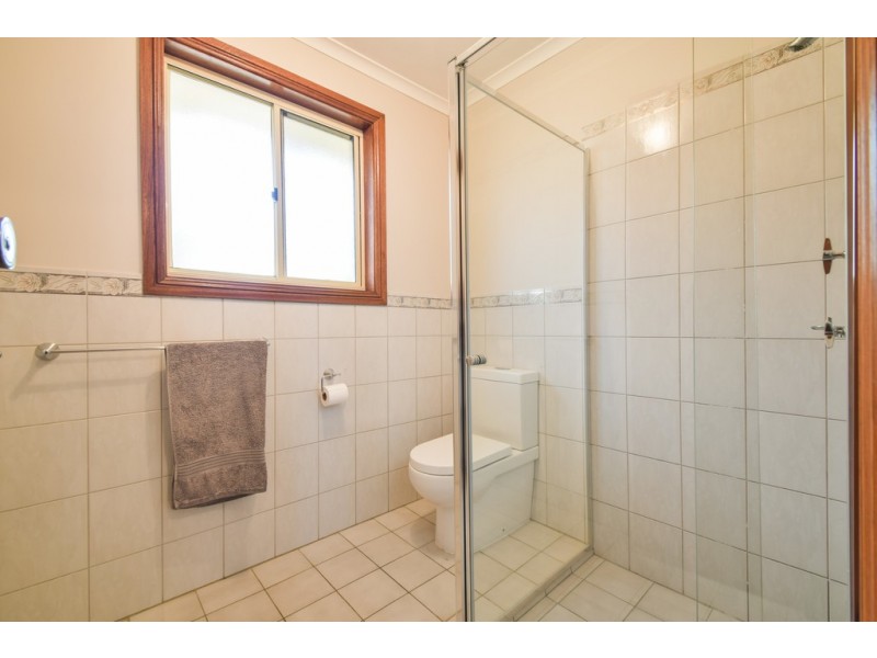 5 Walford Drive, Onkaparinga Hills SA 5163