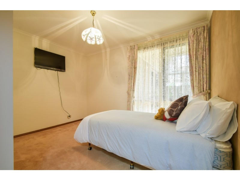 9 Springwood Court, Aberfoyle Park SA 5159