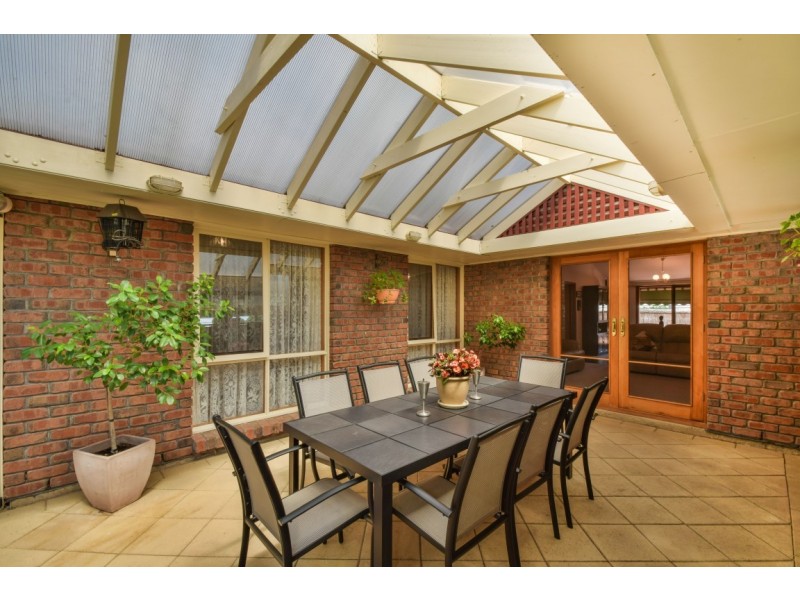 9 Springwood Court, Aberfoyle Park SA 5159