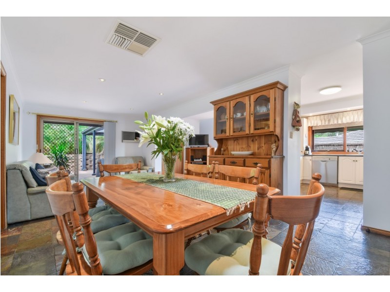 9 Springwood Court, Aberfoyle Park SA 5159