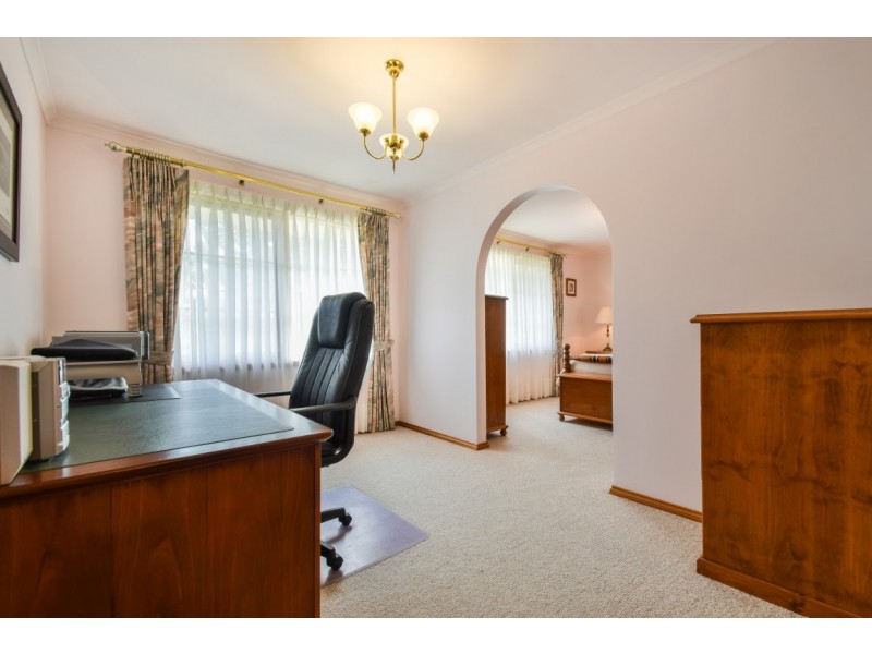 9 Springwood Court, Aberfoyle Park SA 5159