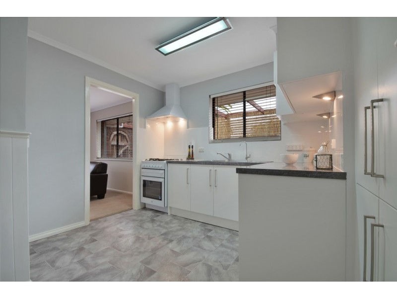 14 McCarthy Avenue, Morphett Vale SA 5162