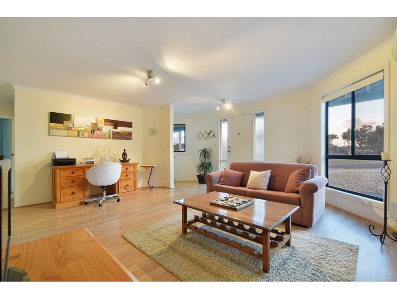 7 Bluewater Boulevard, Sellicks Beach SA 5174