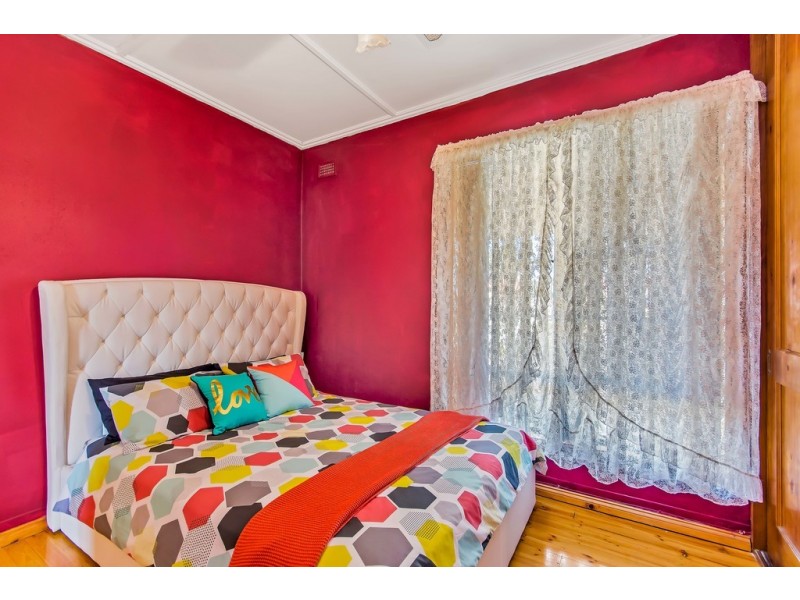 13 Alexander Grove, Woodville Gardens SA 5012