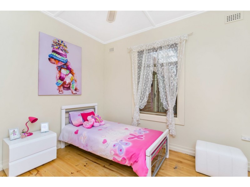 13 Alexander Grove, Woodville Gardens SA 5012