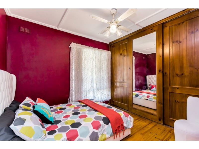 13 Alexander Grove, Woodville Gardens SA 5012