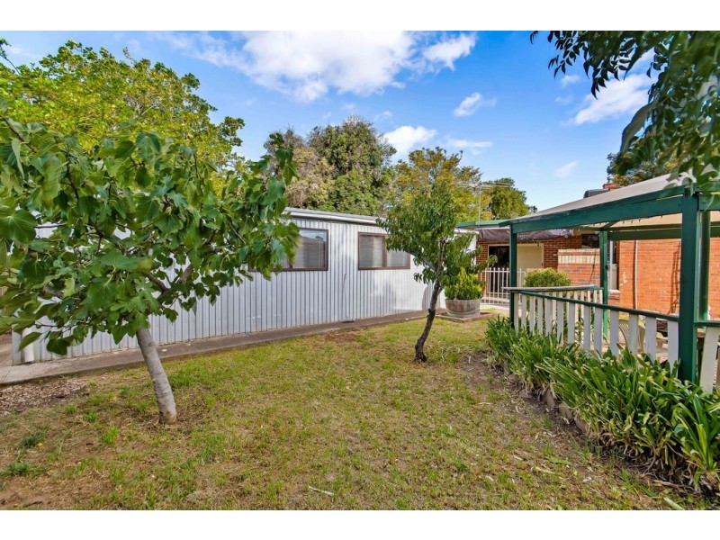 13 Alexander Grove, Woodville Gardens SA 5012