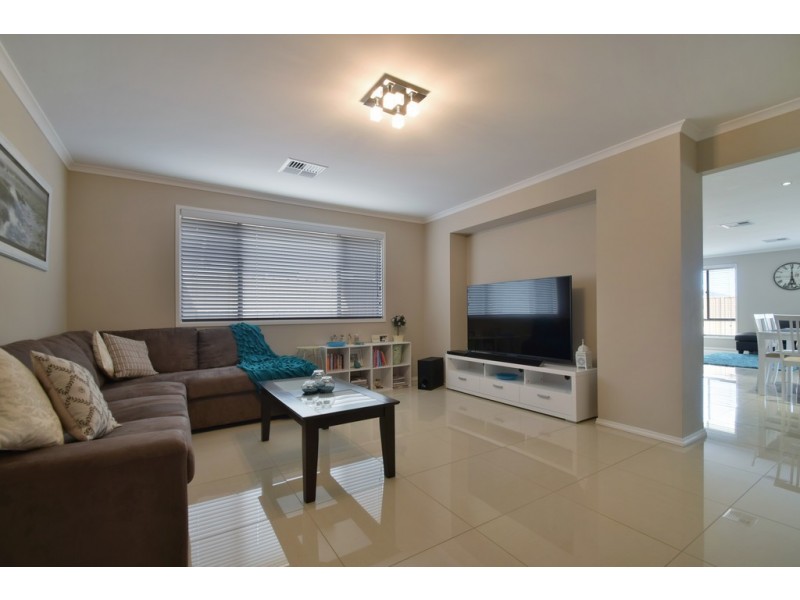 22 Matelot Street, Seaford Meadows SA 5169