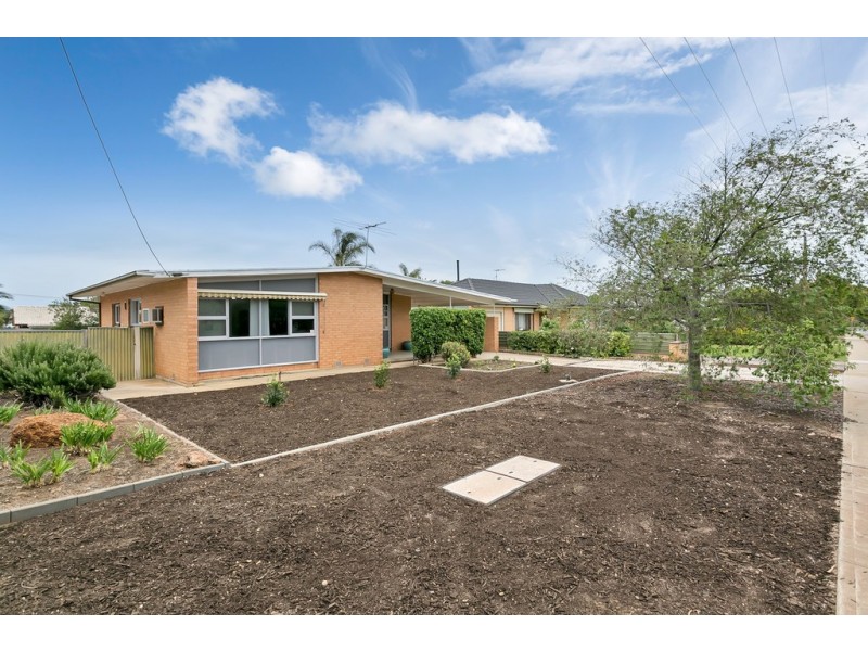 14 Elizabeth Road, Christie Downs SA 5164