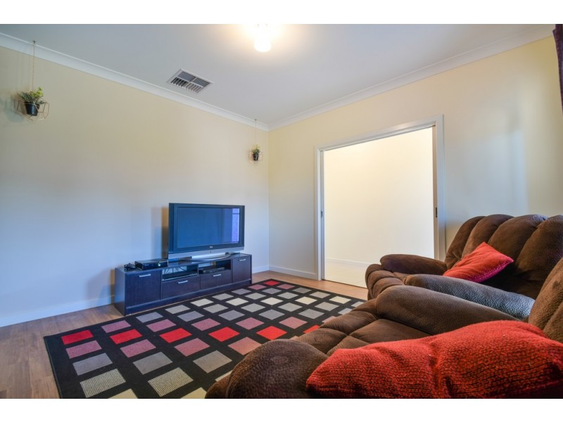 14 Naval Road, Seaford Meadows SA 5169