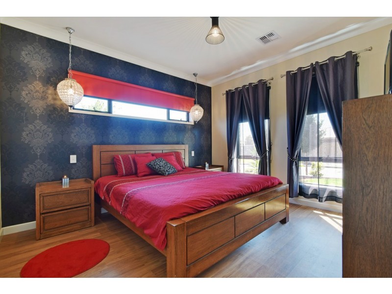 14 Naval Road, Seaford Meadows SA 5169