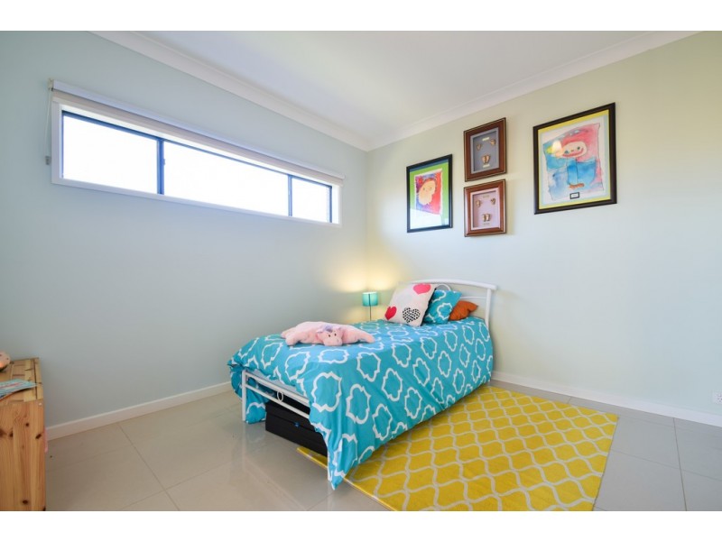 14 Naval Road, Seaford Meadows SA 5169