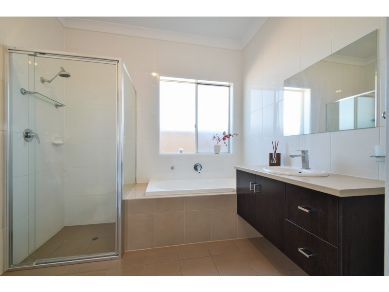 14 Naval Road, Seaford Meadows SA 5169