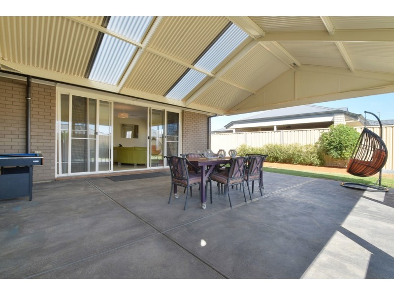 14 Naval Road, Seaford Meadows SA 5169