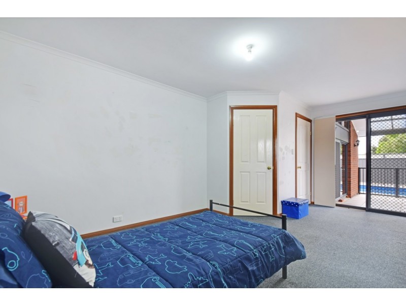 12 Freeman Avenue, Morphett Vale SA 5162