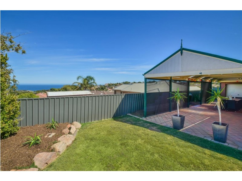 14 Lighthouse Drive, Hallett Cove SA 5158