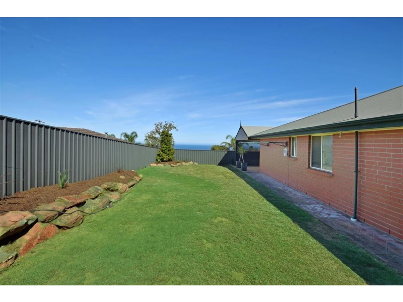 14 Lighthouse Drive, Hallett Cove SA 5158