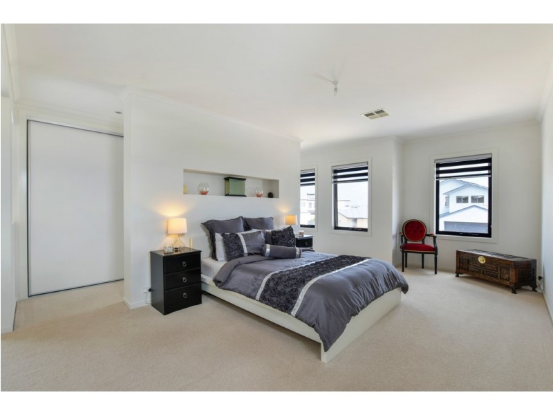 102 Blanche Parade, Hindmarsh Island SA 5214