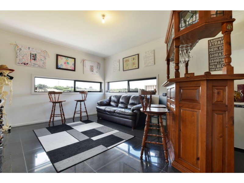 102 Blanche Parade, Hindmarsh Island SA 5214