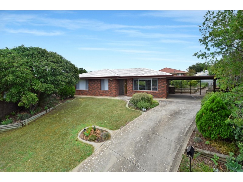 5 Brack Court, Trott Park SA 5158