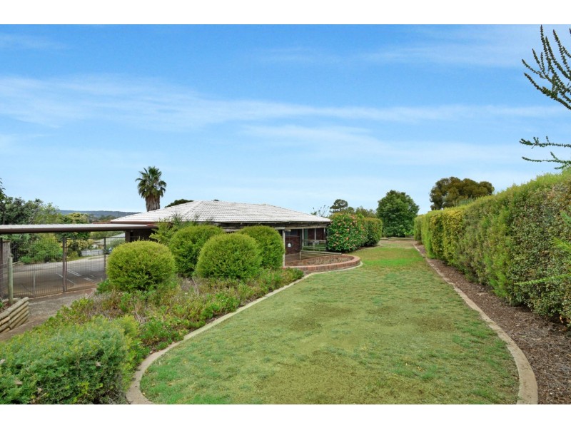 5 Brack Court, Trott Park SA 5158