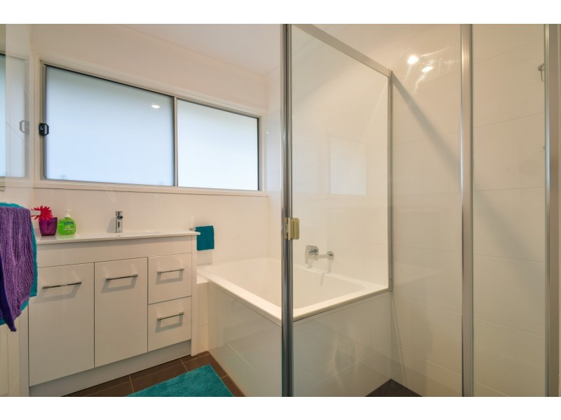 5 Brack Court, Trott Park SA 5158