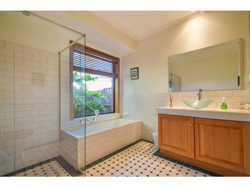 6 Trennert Court, Old Reynella SA 5161