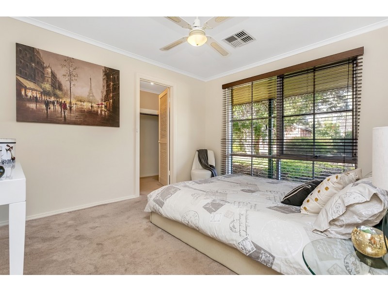 4 Hartley Street, Flagstaff Hill SA 5159