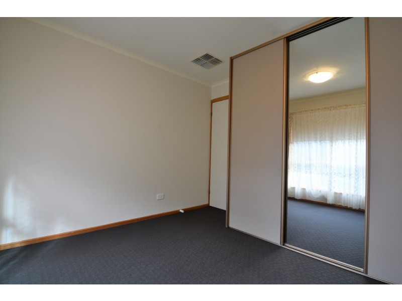 9 Tuscanny Way, Woodcroft SA 5162