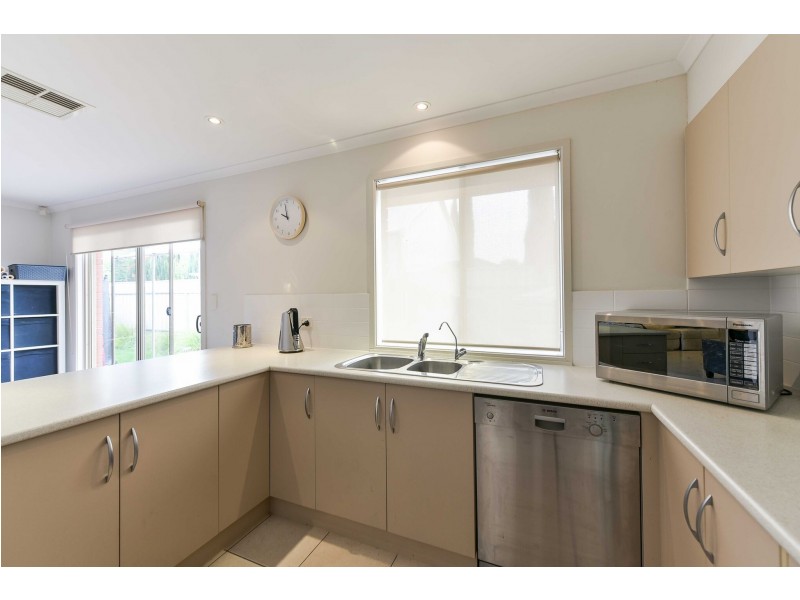 9 Danae Street, Dover Gardens SA 5048