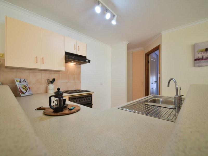 9 Seaspray Court, Seaford Rise SA 5169