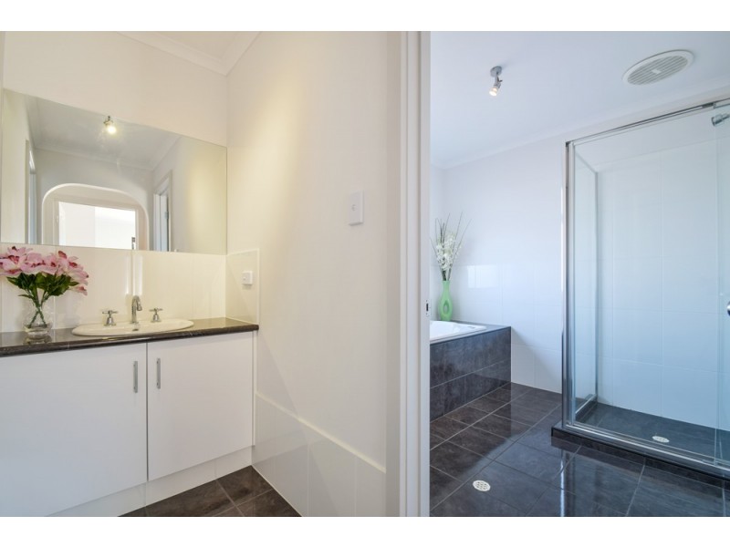 12 Knot Court, Seaford Meadows SA 5169