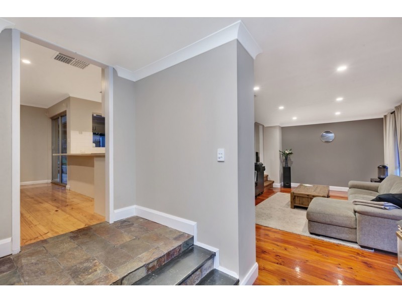 2 Drummond Avenue, Reynella East SA 5161