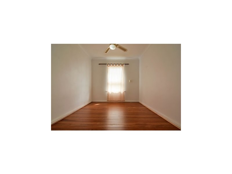 25 Heather Drive, Christie Downs SA 5164