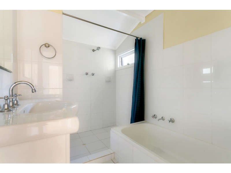 22 Wangara Avenue, Morphett Vale SA 5162