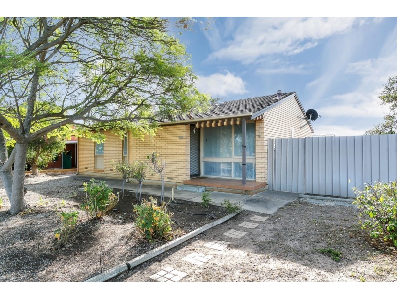 22 Wangara Avenue, Morphett Vale SA 5162