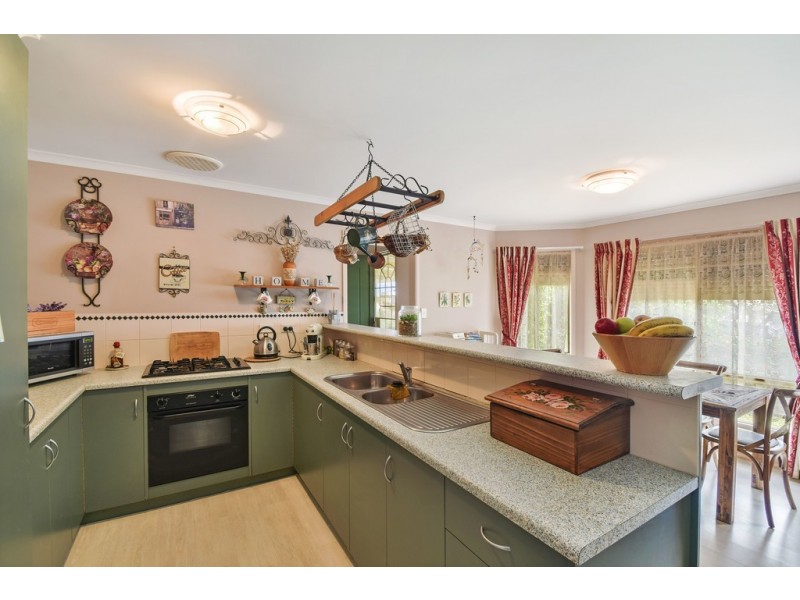 24 Plaza Avenue, Sellicks Beach SA 5174