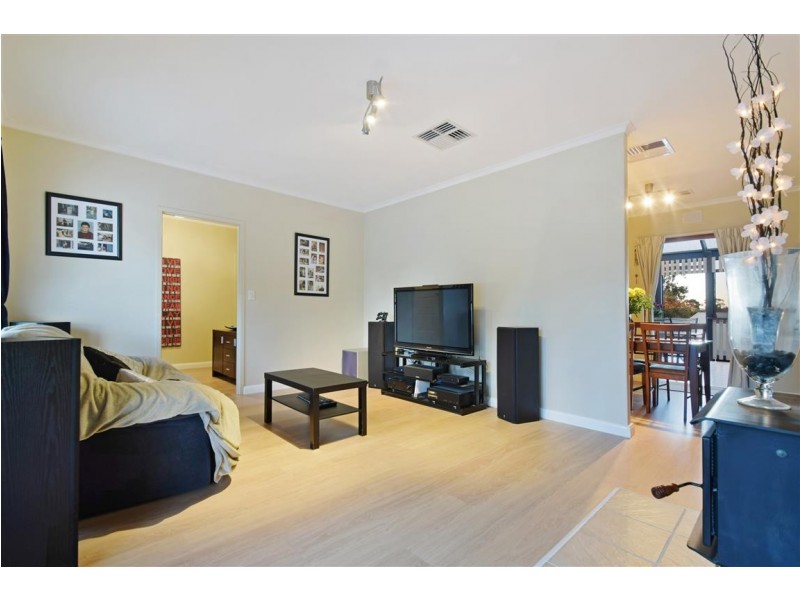 5 James Road, Happy Valley SA 5159