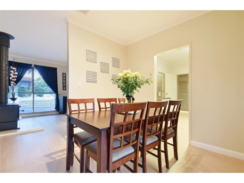 5 James Road, Happy Valley SA 5159