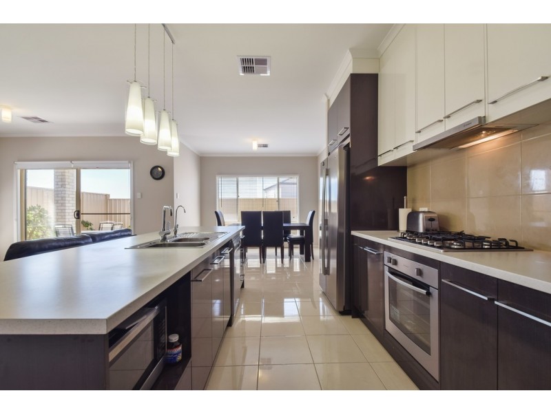 61 Prow Drive, Seaford Meadows SA 5169