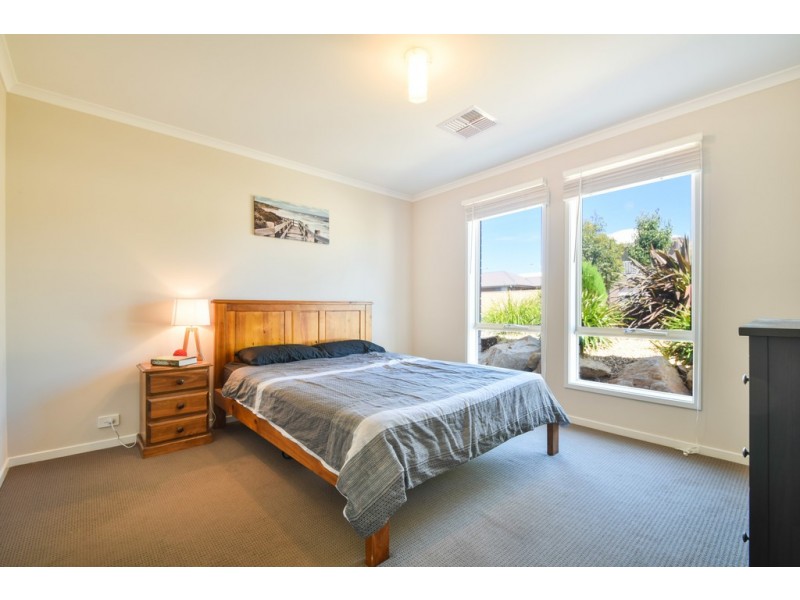 61 Prow Drive, Seaford Meadows SA 5169