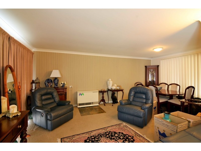 28 Hamilton Crescent, Aberfoyle Park SA 5159