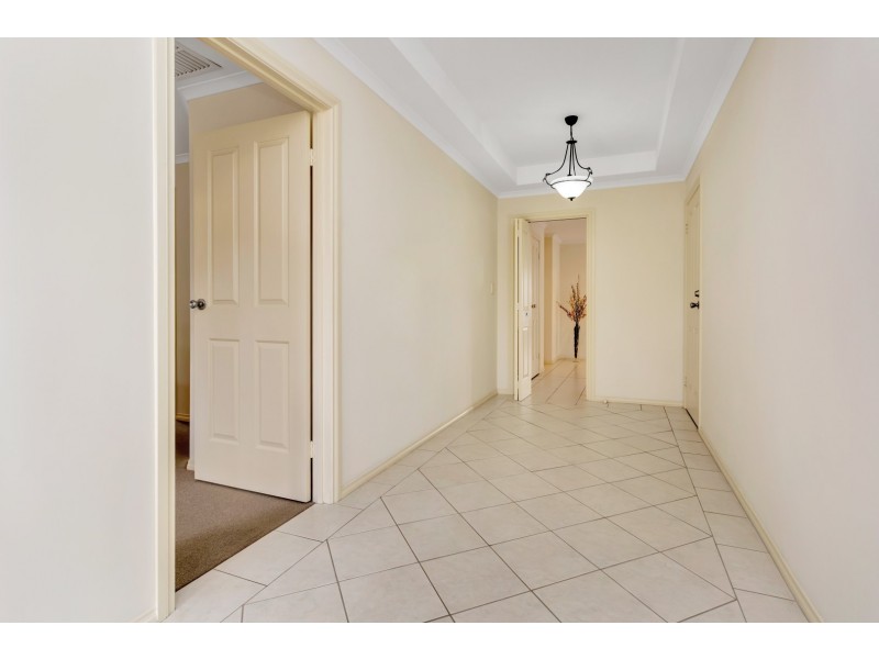 24 Southbank Boulevard, Sheidow Park SA 5158
